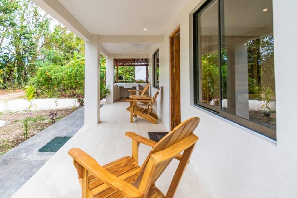 מאל פאיס Surfside Apartments - Mal Pais מראה חיצוני תמונה